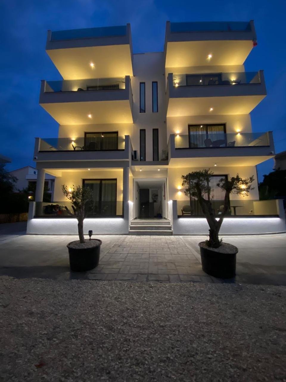 Feniks Hotel Ksamil Exterior foto